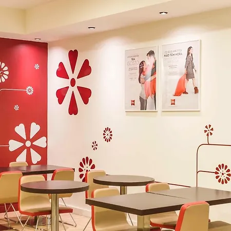 酒店 菲盖拉达福什宜必思酒店