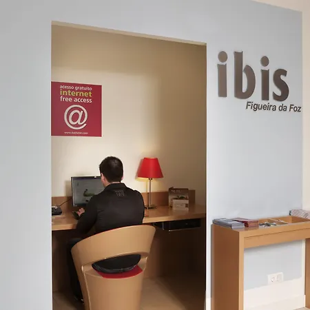 فندق إيبيس فيجويرا دا فوز 3*