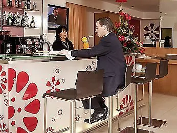 菲盖拉达福什宜必思酒店 3* 菲盖拉-达福什