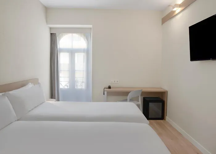 B&B Hotel Figueira Da Foz Отель