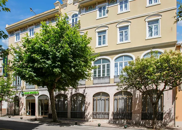 B&B Hotel Figueira Da Foz Отель