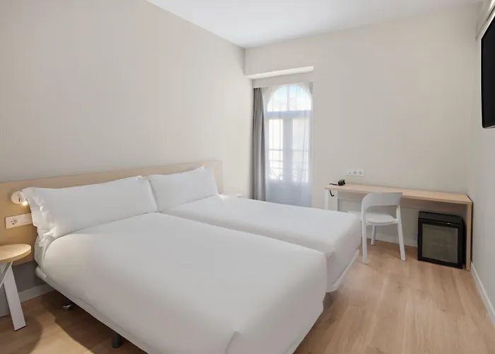 Отель B&B Hotel Figueira Da Foz