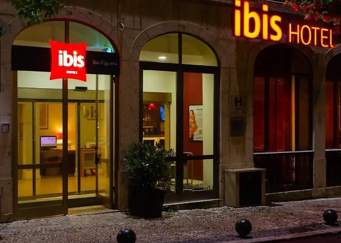 B&B Hotel Figueira Da Foz Отель Фигейра-да-Фош