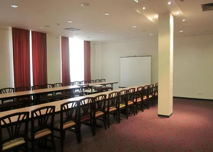 B&B Hotel Figueira Da Foz Hotel 3*